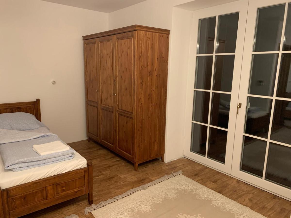 Szigetmonostor Szazesztendos Reveszhaz Apartman מראה חיצוני תמונה