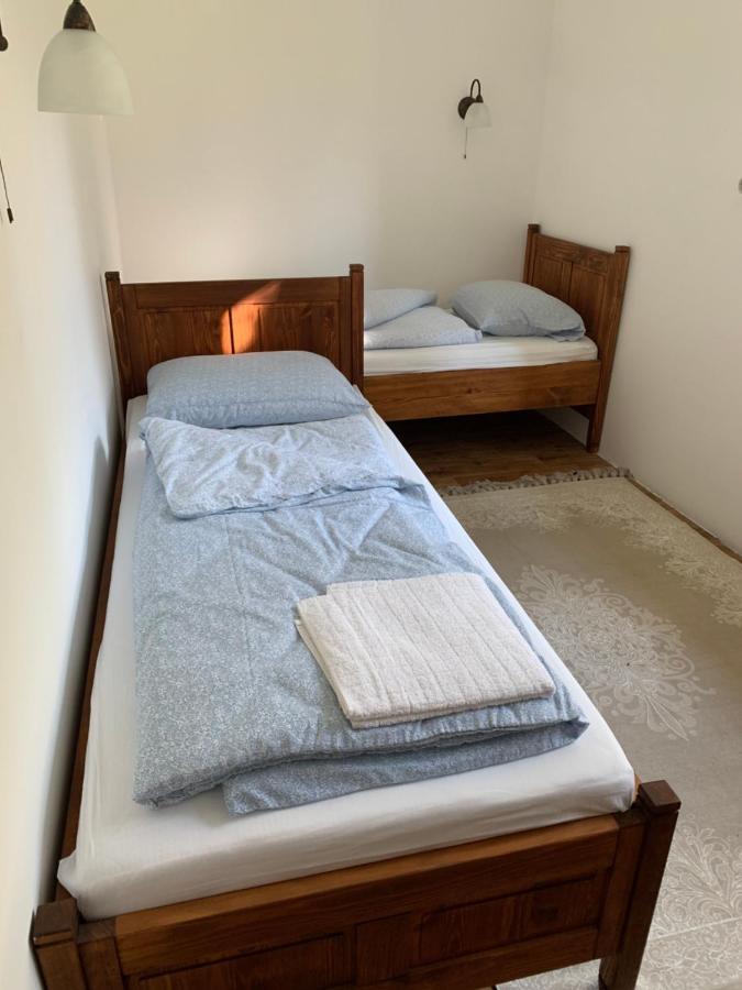 Szigetmonostor Szazesztendos Reveszhaz Apartman מראה חיצוני תמונה